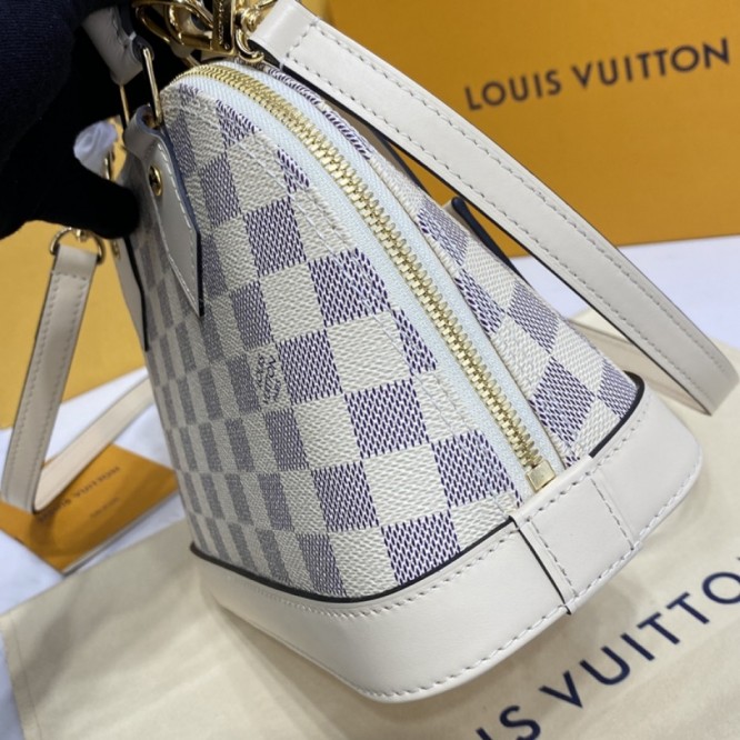 Louis Vuitton（ルイヴィトン）ハンドバッグ　アルマBB  N45294